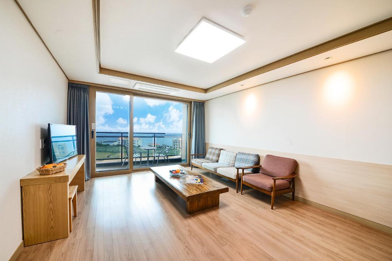 Jeju Resort Exterior photo