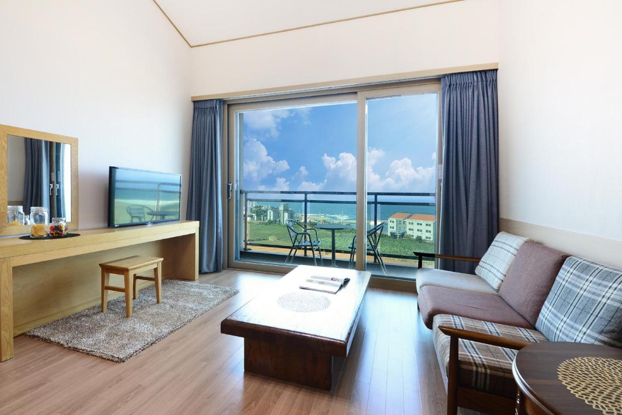 Jeju Resort Exterior photo