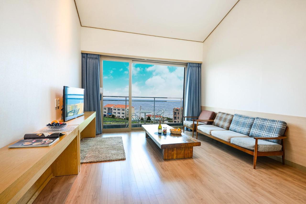 Jeju Resort Exterior photo