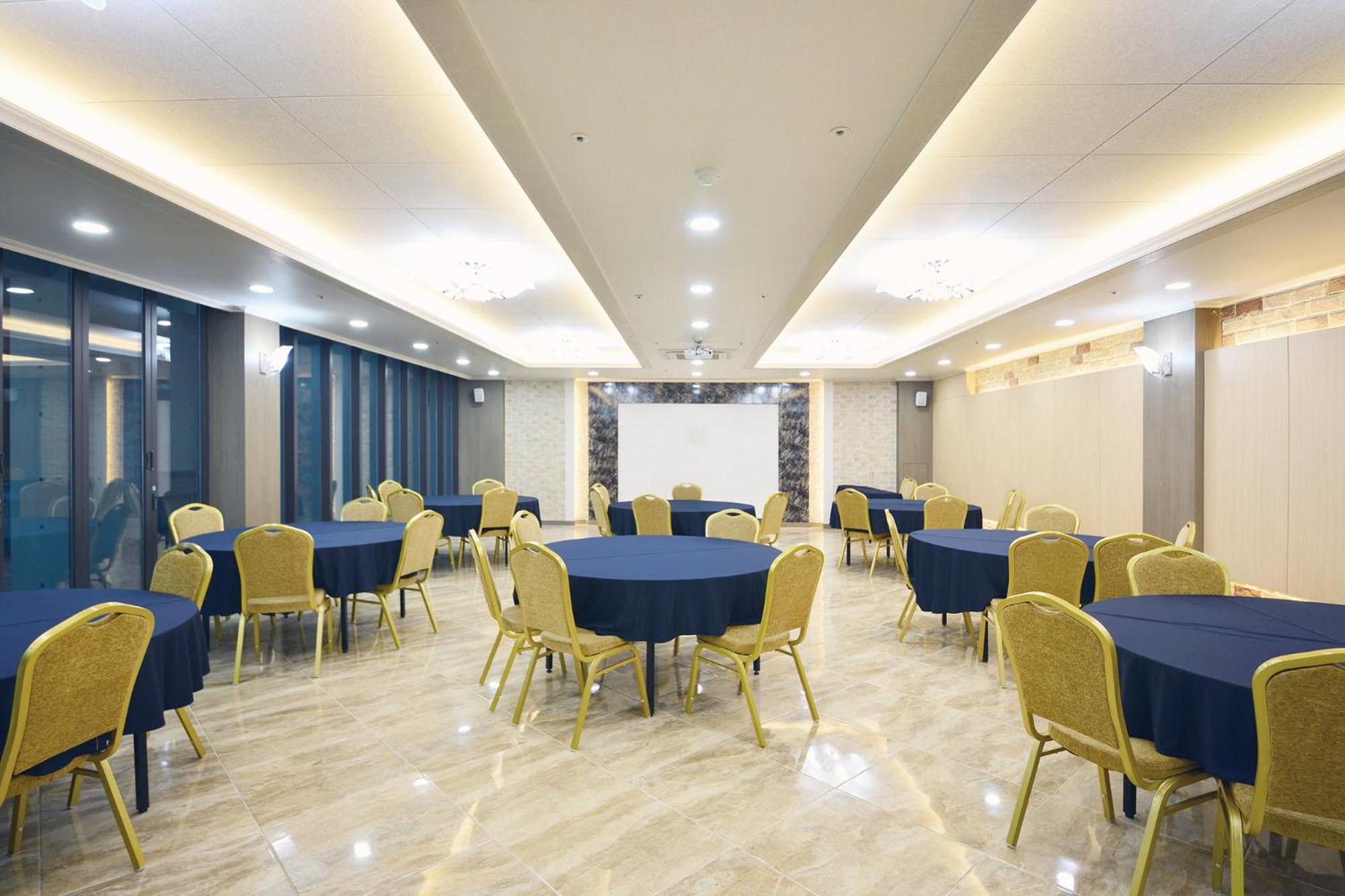 Jeju Resort Exterior photo