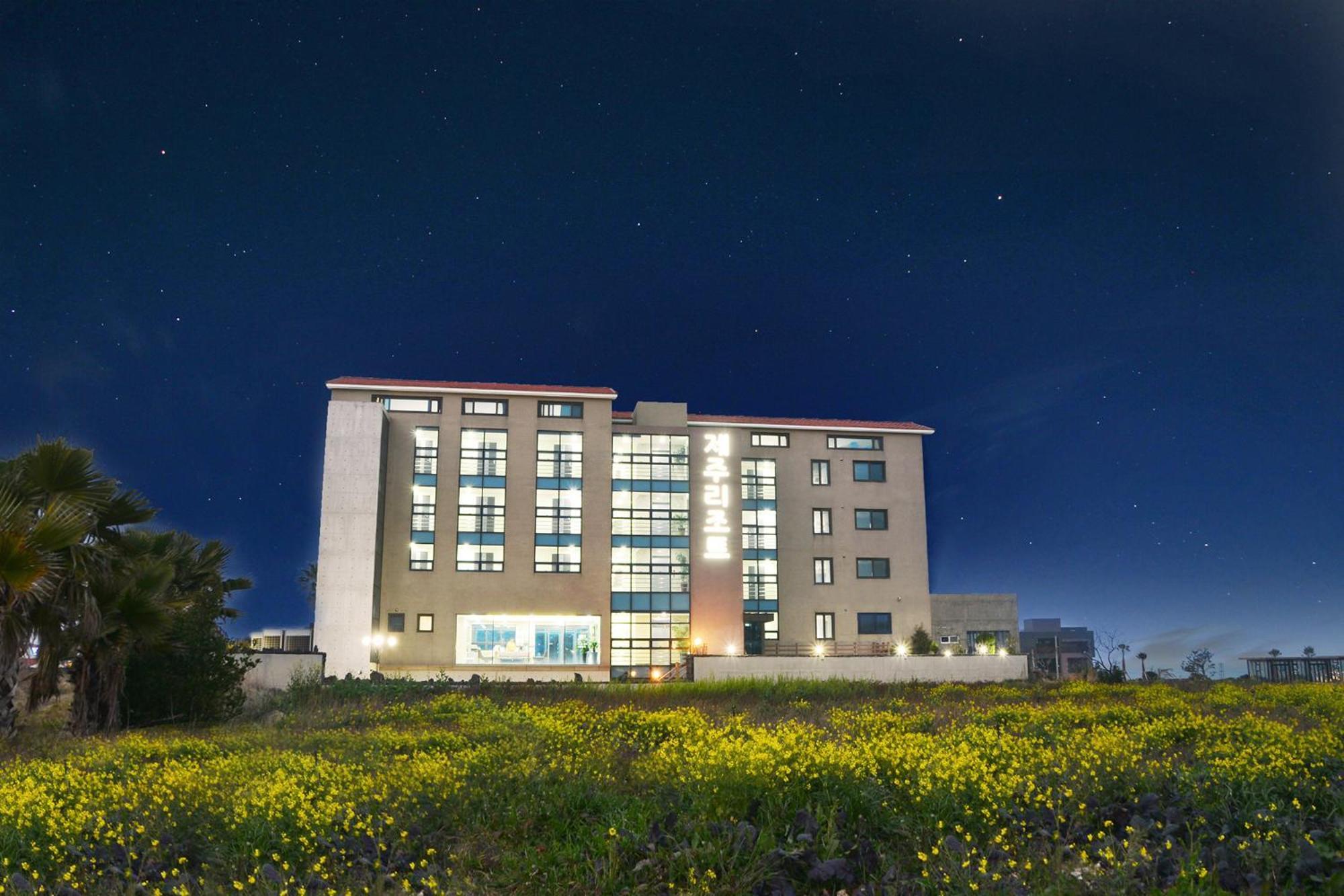 Jeju Resort Exterior photo