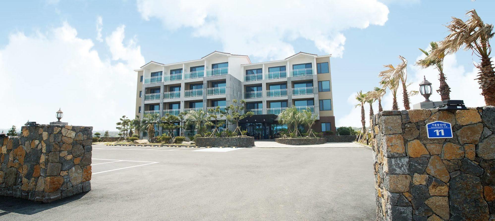 Jeju Resort Exterior photo